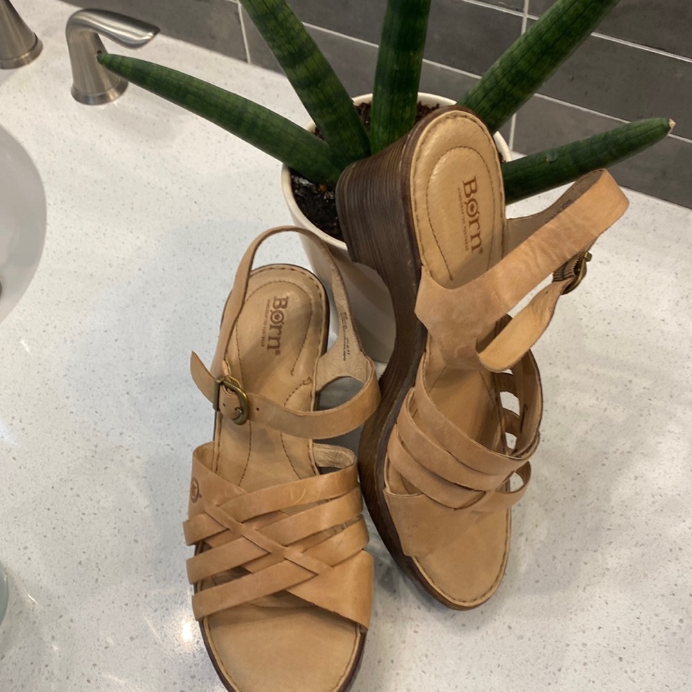 Born Sandals